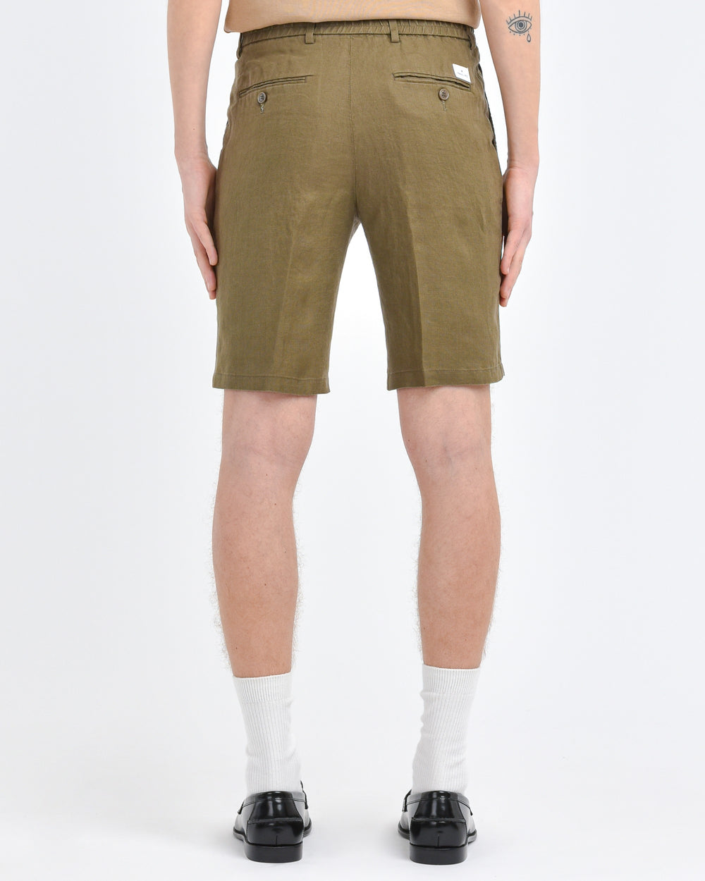 green linen pinces bermuda shorts