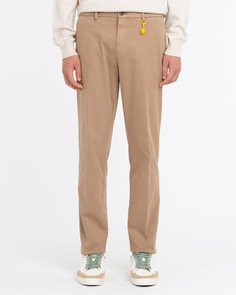 Manuel Ritz pantaloni chino in twill con pinces panna