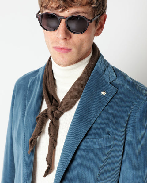 brown knitted bandana