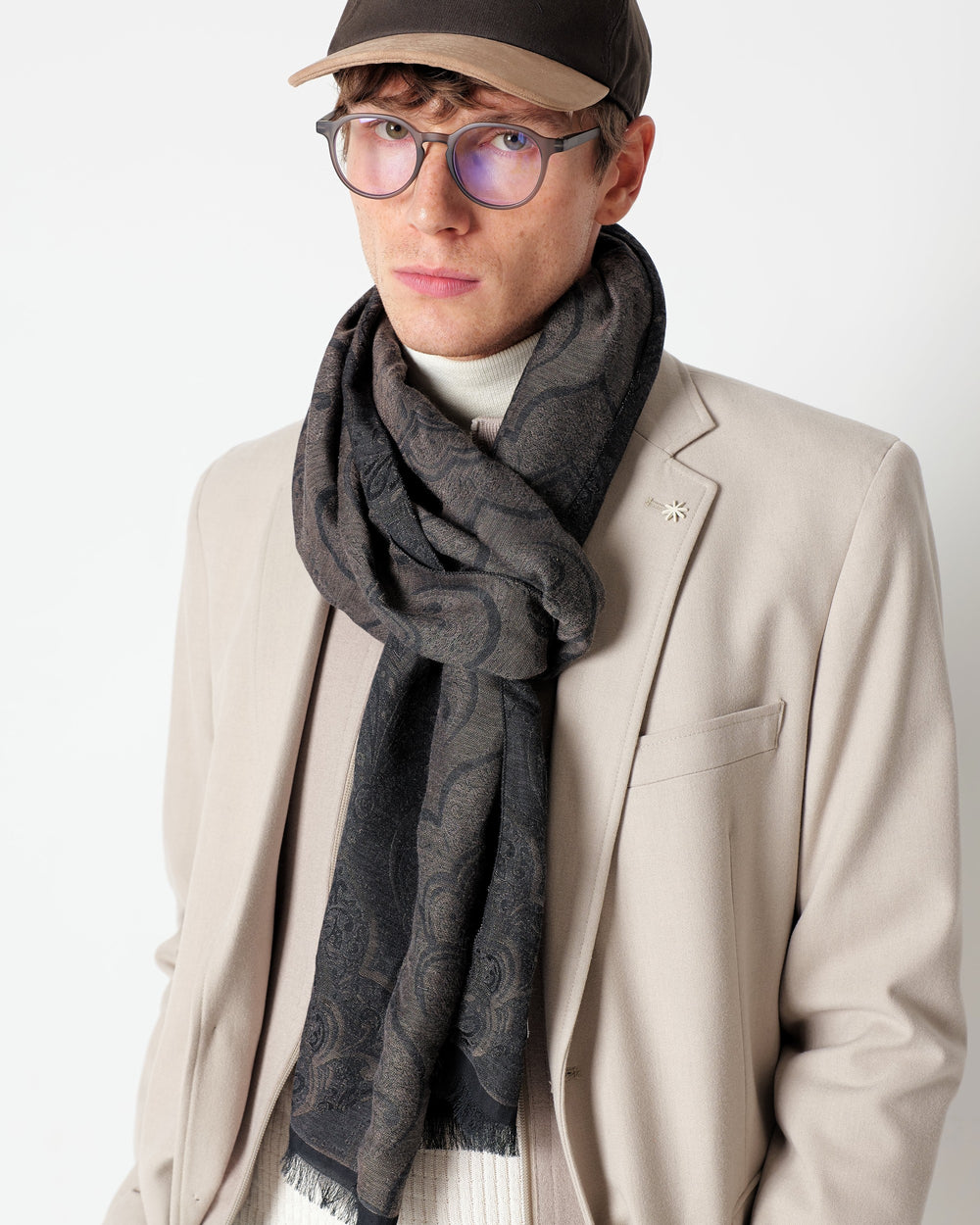 gray jacquard scarf in a cotton blend