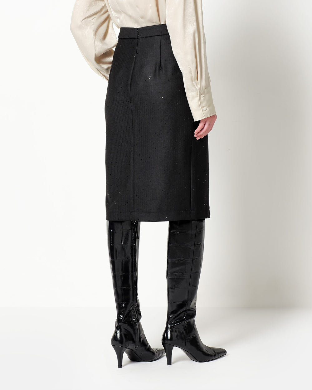 pinstriped longuette with sequins