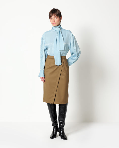 satin effect bow tie shirt