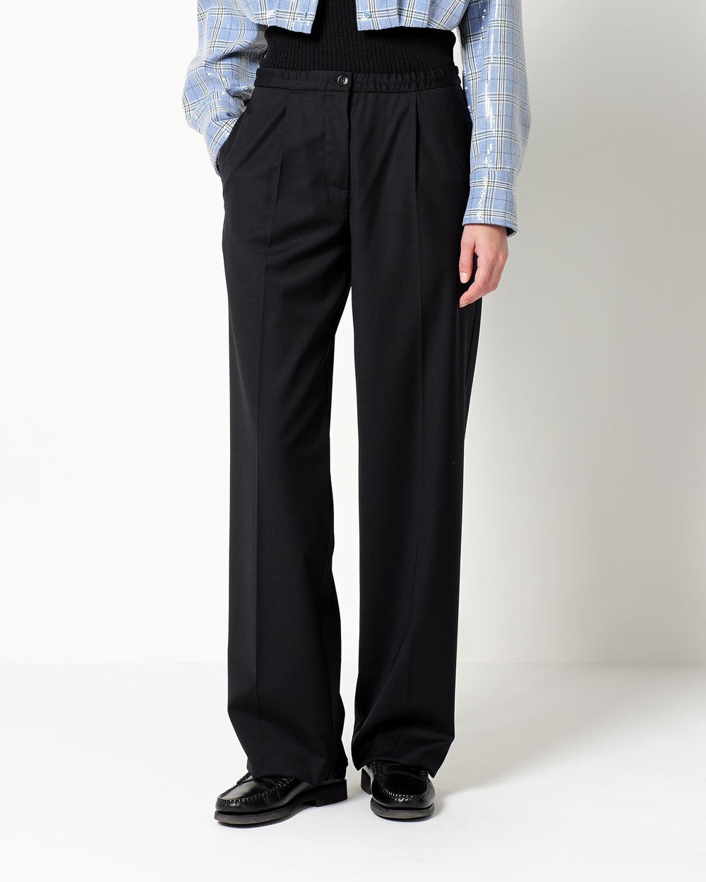 stretch wool pleated trousers