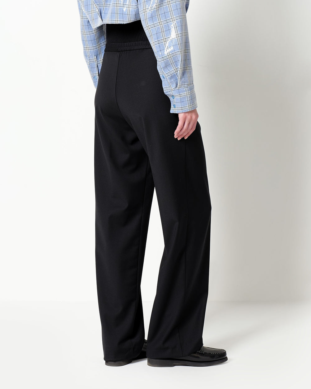 stretch wool pleated trousers