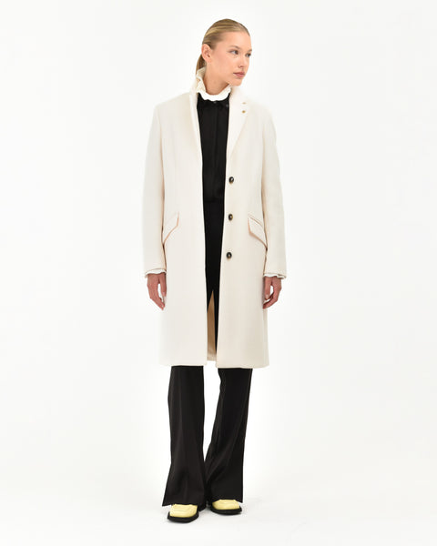 white stretch cloth coat
