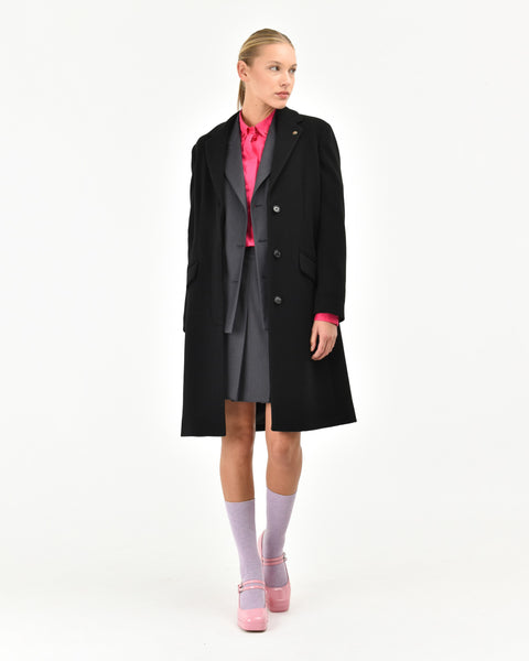 black stretch cloth coat