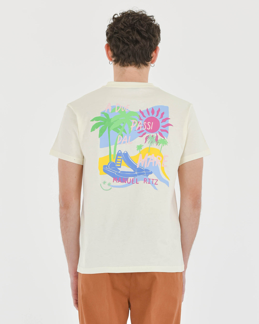 white two steps from the sea' cotton t-shirt